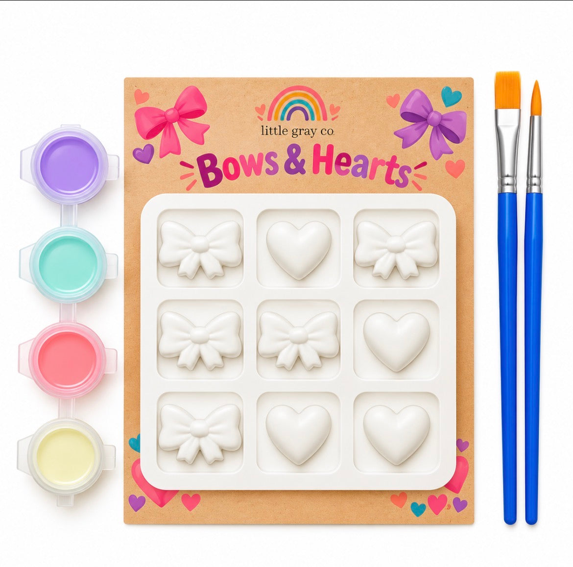 Bows and hearts tic-tac-toe plaster pieces